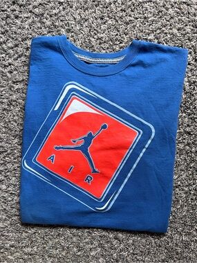 Nike Blue Short Sleeve T-Shirt with orange& White Jump Graphic